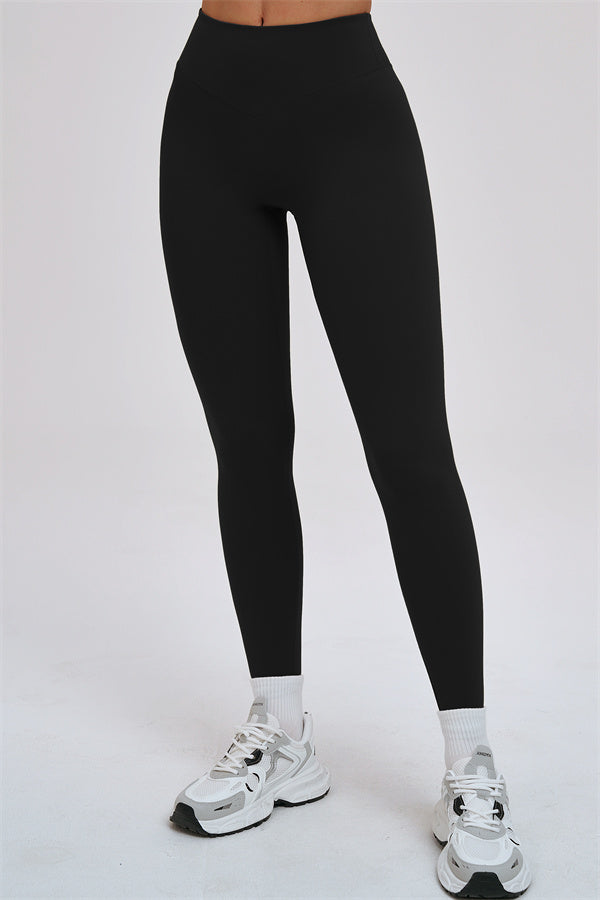 The Kinetic Cross Back Sports Bra Leggings 2-Piece Set
