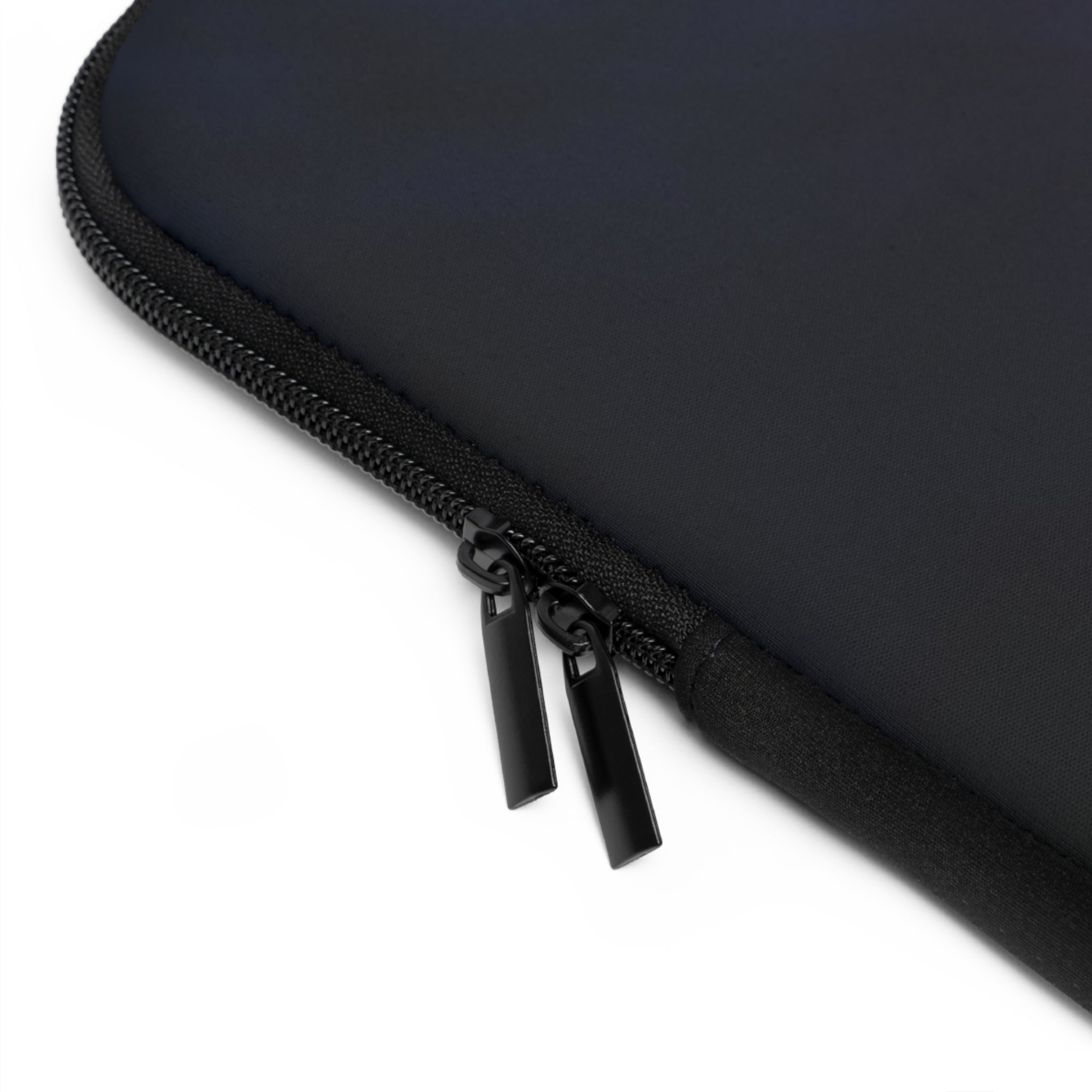 februaria 5 🤍 laptop sleeve