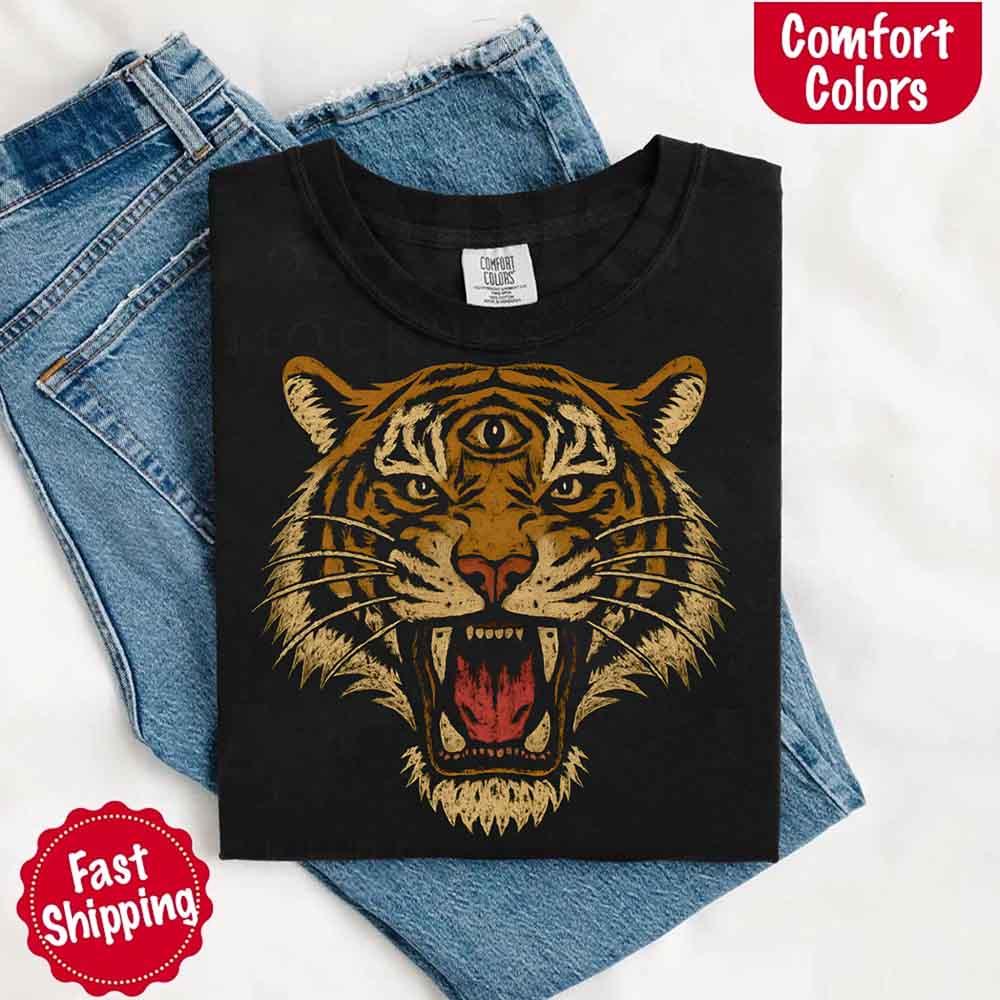 Vintage Tiger Graphic Tee – 90s Jungle Safari Comfort Colors Shirt