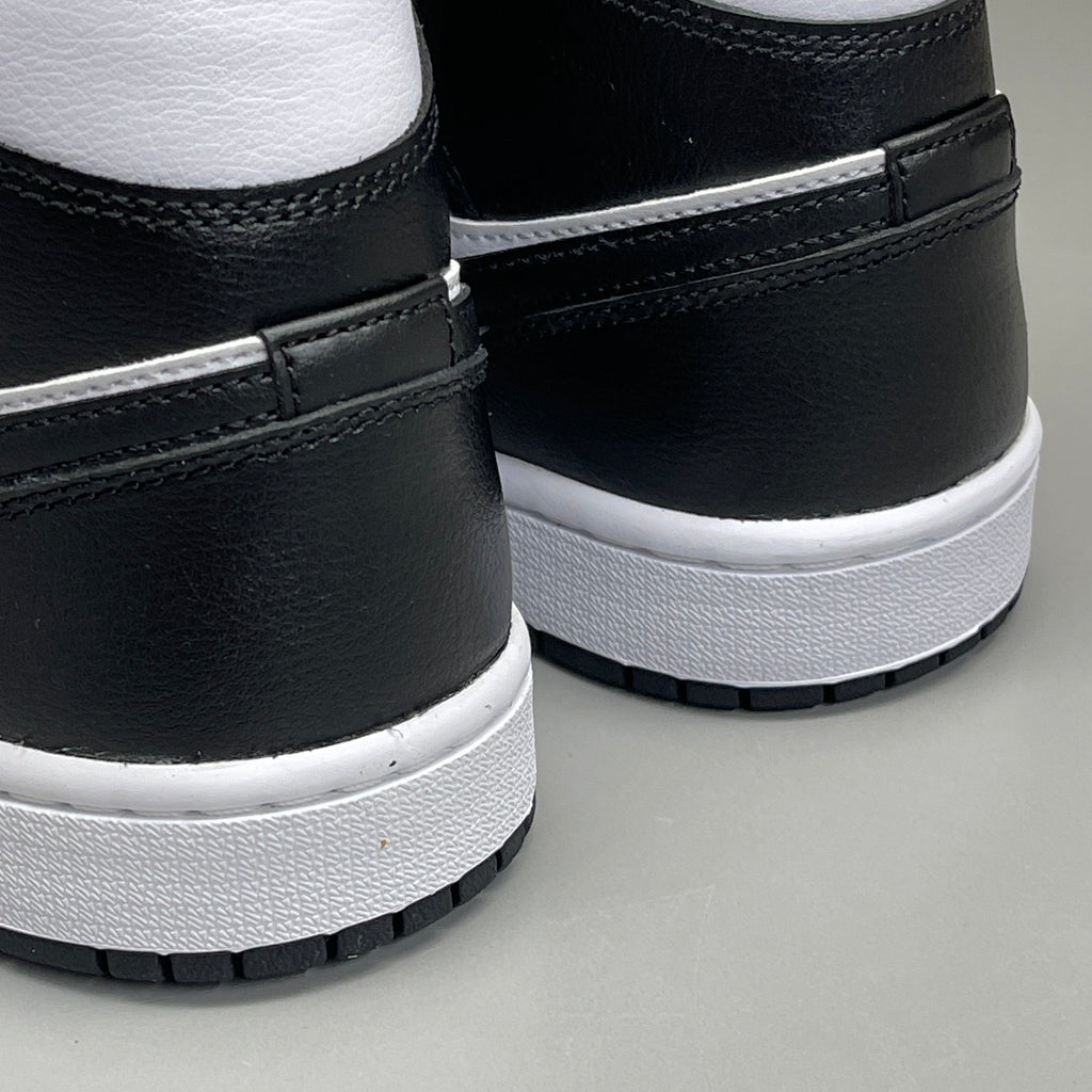 NIKE AIR JORDAN 1 Mid Panda Shoe Women's Sz 10.5 Black / White DV0991-101 (New)