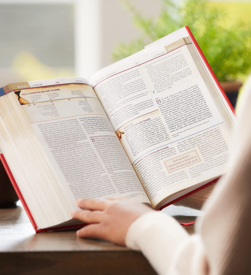 NKJV, Chronological Study Bible, Hardcover, Comfort Print: Holy Bible, New King James Version