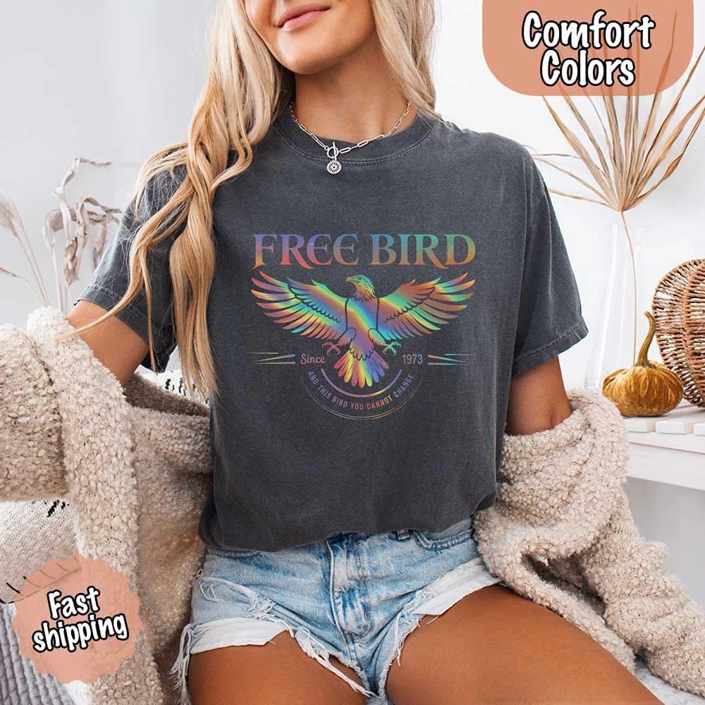 Free Bird Women’s Comfort Colors Tee – Vintage Rock Band T-Shirt with Retro Music Vibes