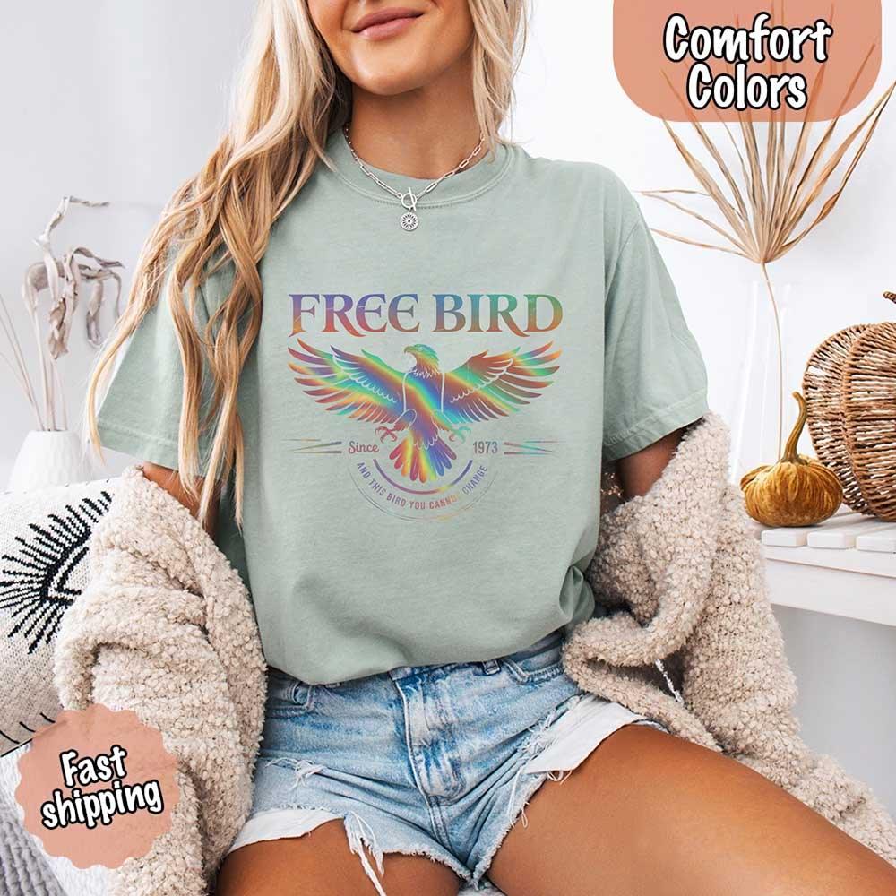 Free Bird Women’s Comfort Colors Tee – Vintage Rock Band T-Shirt with Retro Music Vibes