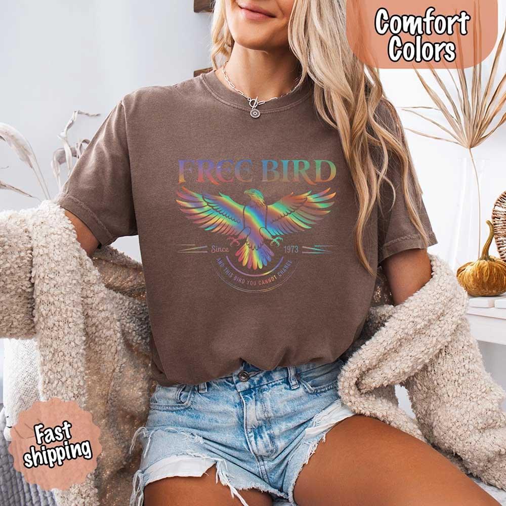 Free Bird Women’s Comfort Colors Tee – Vintage Rock Band T-Shirt with Retro Music Vibes