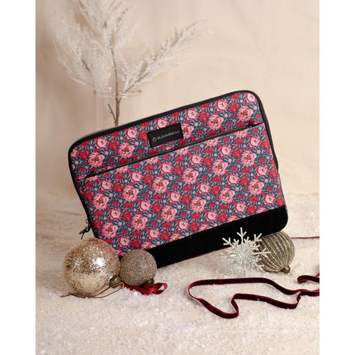 Blossom Lovin' 15-16 inch Laptop / MacBook Sleeve