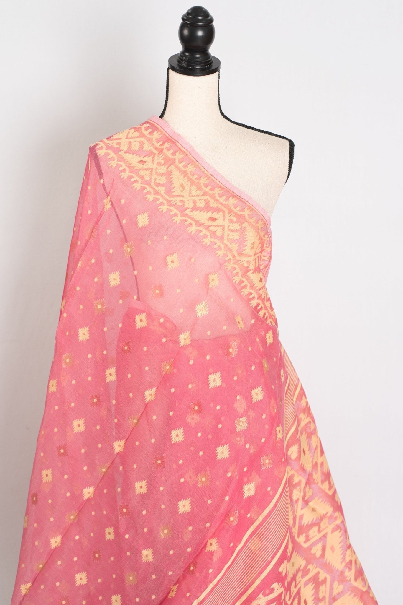 Prerna : Blended Soft Cotton Jamdani Bengali Saree in Pink and Yellow