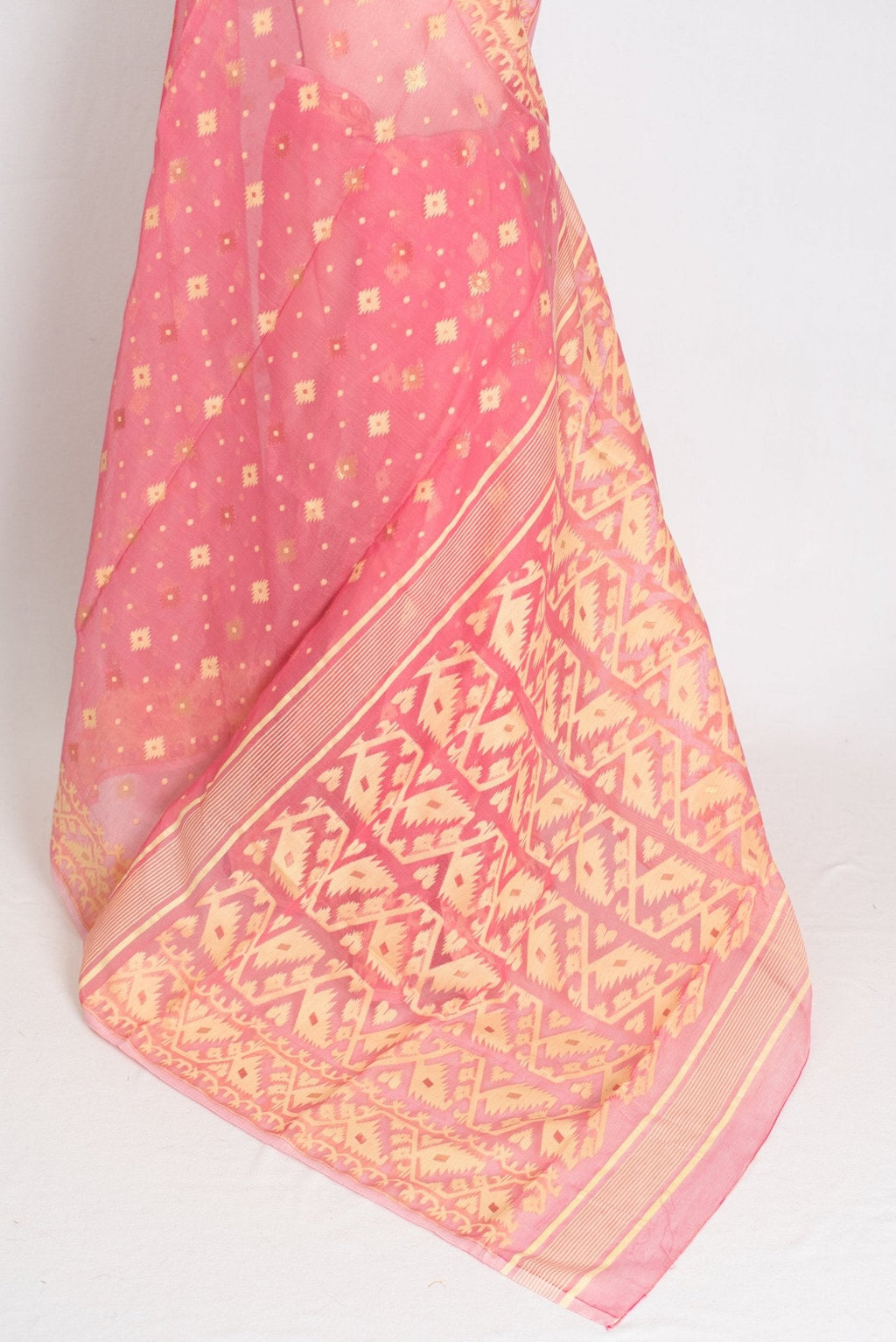 Prerna : Blended Soft Cotton Jamdani Bengali Saree in Pink and Yellow