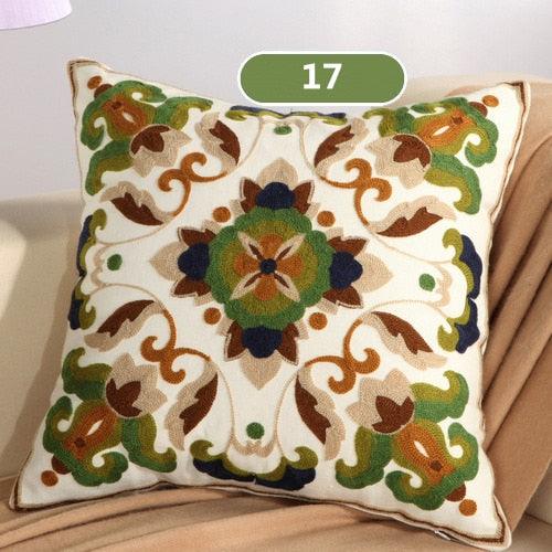 Vintage Embroidery Pillow Case Cushion Cover Ethnic National Handmade Decorative Throw Pillow Cases Covers Embroidery Bohemian Flower Design Couch Pillows Covers for Bed Living Room 45*45CM
