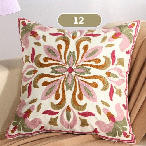 Vintage Embroidery Pillow Case Cushion Cover Ethnic National Handmade Decorative Throw Pillow Cases Covers Embroidery Bohemian Flower Design Couch Pillows Covers for Bed Living Room 45*45CM