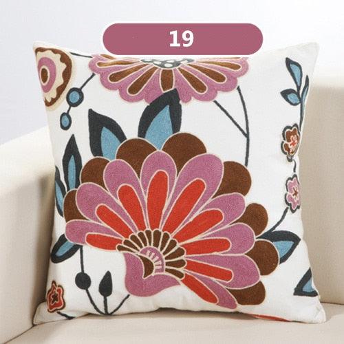 Vintage Embroidery Pillow Case Cushion Cover Ethnic National Handmade Decorative Throw Pillow Cases Covers Embroidery Bohemian Flower Design Couch Pillows Covers for Bed Living Room 45*45CM