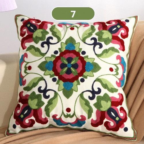 Vintage Embroidery Pillow Case Cushion Cover Ethnic National Handmade Decorative Throw Pillow Cases Covers Embroidery Bohemian Flower Design Couch Pillows Covers for Bed Living Room 45*45CM