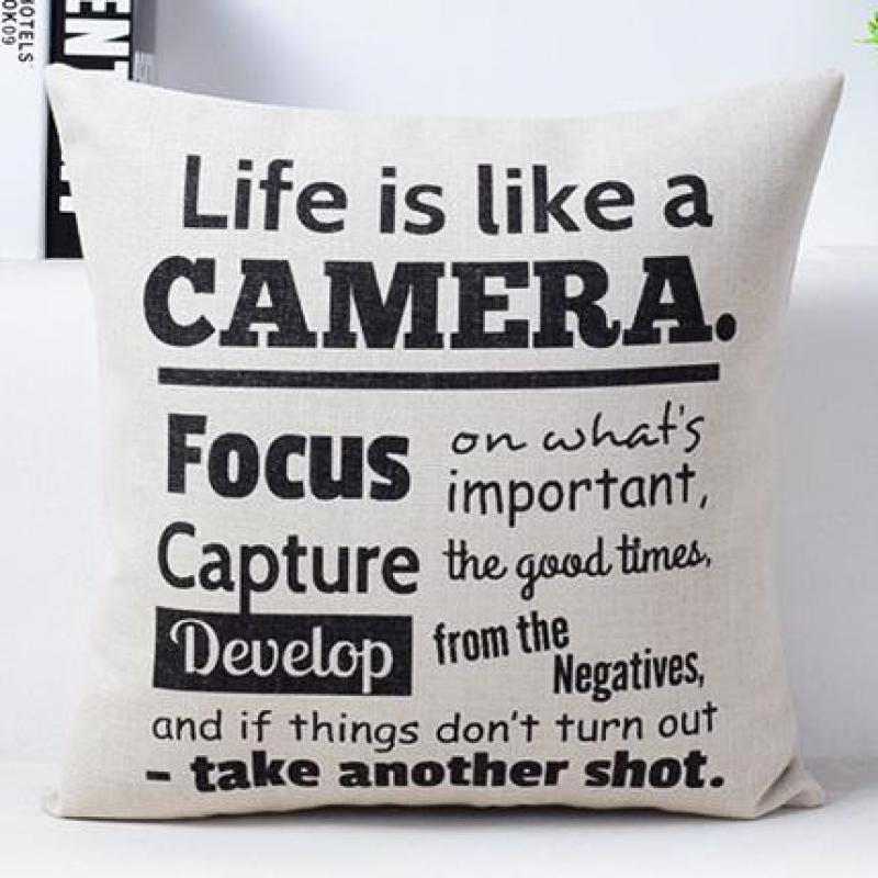 Vintage Style Pillow Covers Camera Newspaper Cushion Cover The Golden Pavilion City Black and Beige Decorative Throw Pillow Old Camera Pillow Cases Cotton Linen Outdoor Indoor Square Cushion Covers for Home Sofa Couch 45X45CM